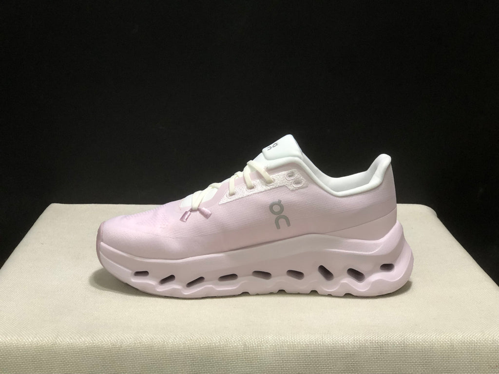 On cloudtilt Pink