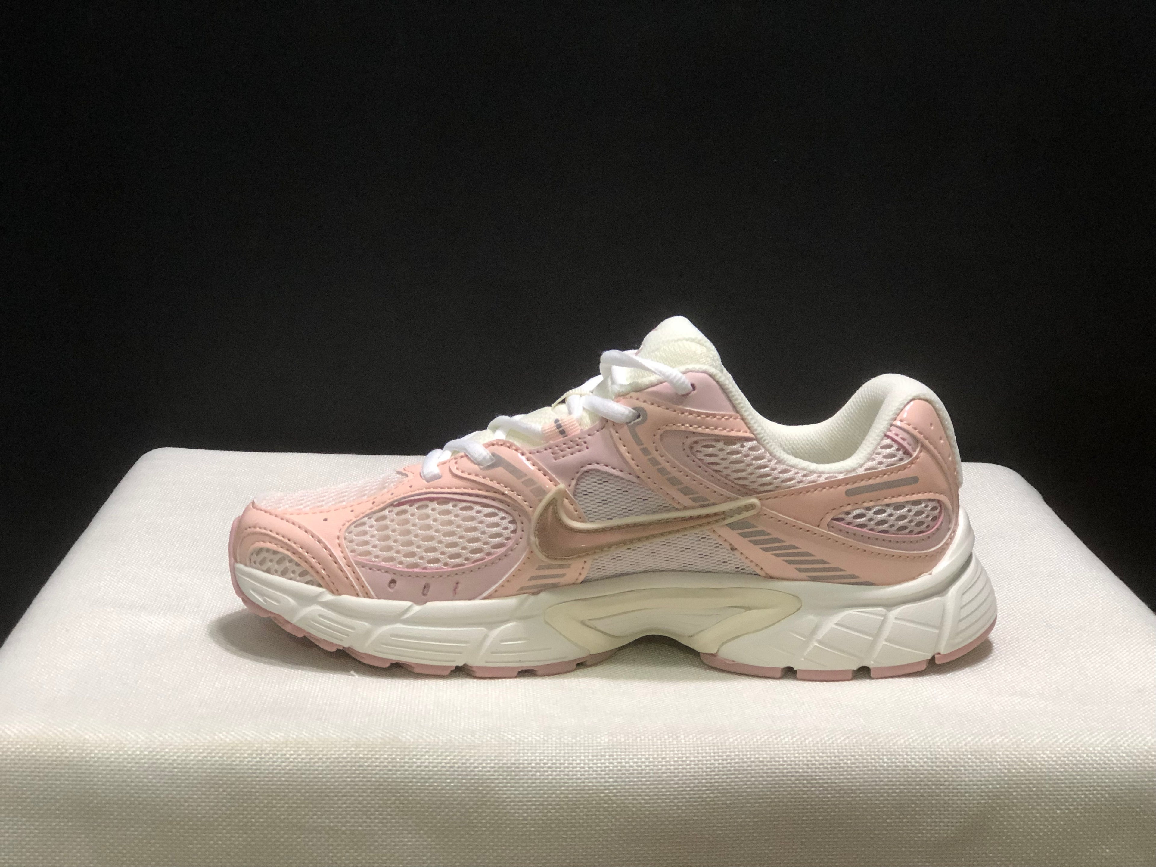 Nike Vn 5 RNR pink