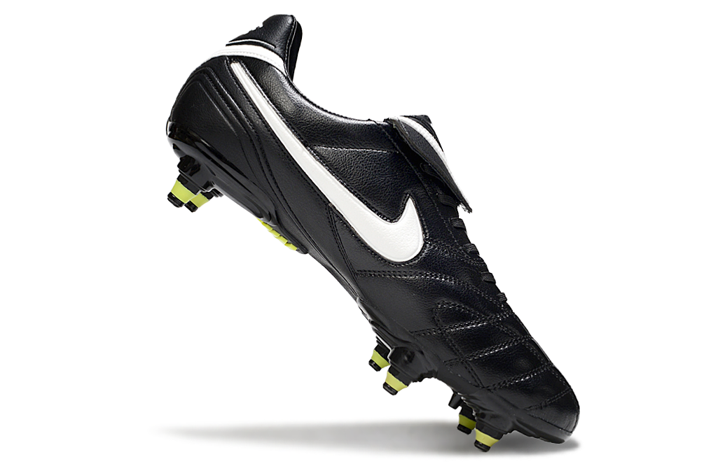 Nike Tiempo Legend V SG