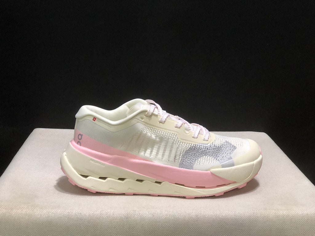 On Cloudultra pro pink